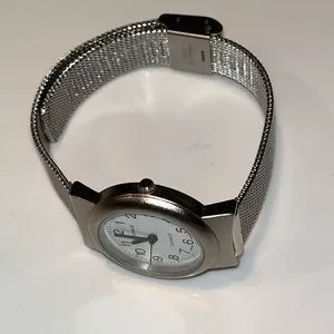 Jan Leslie | Accessories | Vintage Jan Leslie Quartz Watch 
